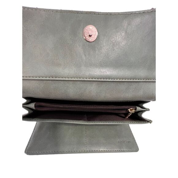 Aphison Sage Green Wallet With Cutout Detail - Picture 3 of 5